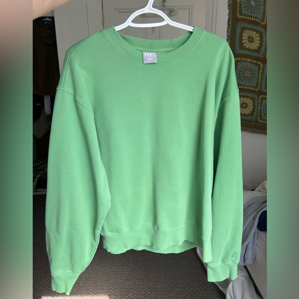 Aritzia Cozy Fleece Perfect Crewneck